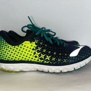 Brooks pure flow running shoe